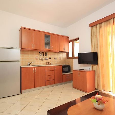 Kejsi Apartaments Sarandë Exteriör bild